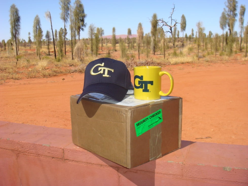 Thanks to our correspondent in Yularra, Australia for this photo (Note Uluru in the background).